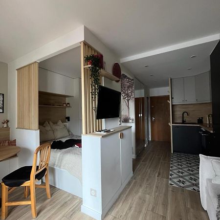 Studio avec vue sur la montagne Brides-les-Bains Extérieur photo